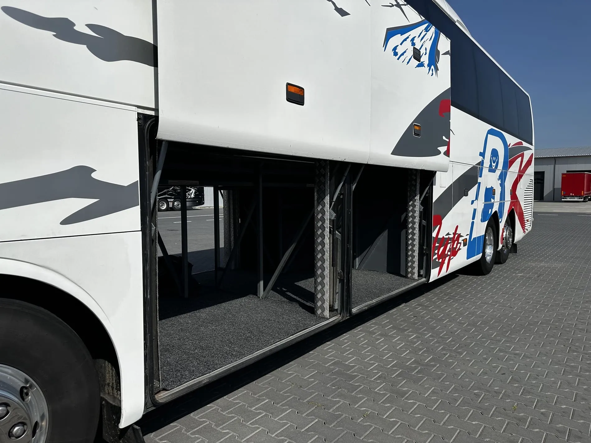vk-bus-tour (18)